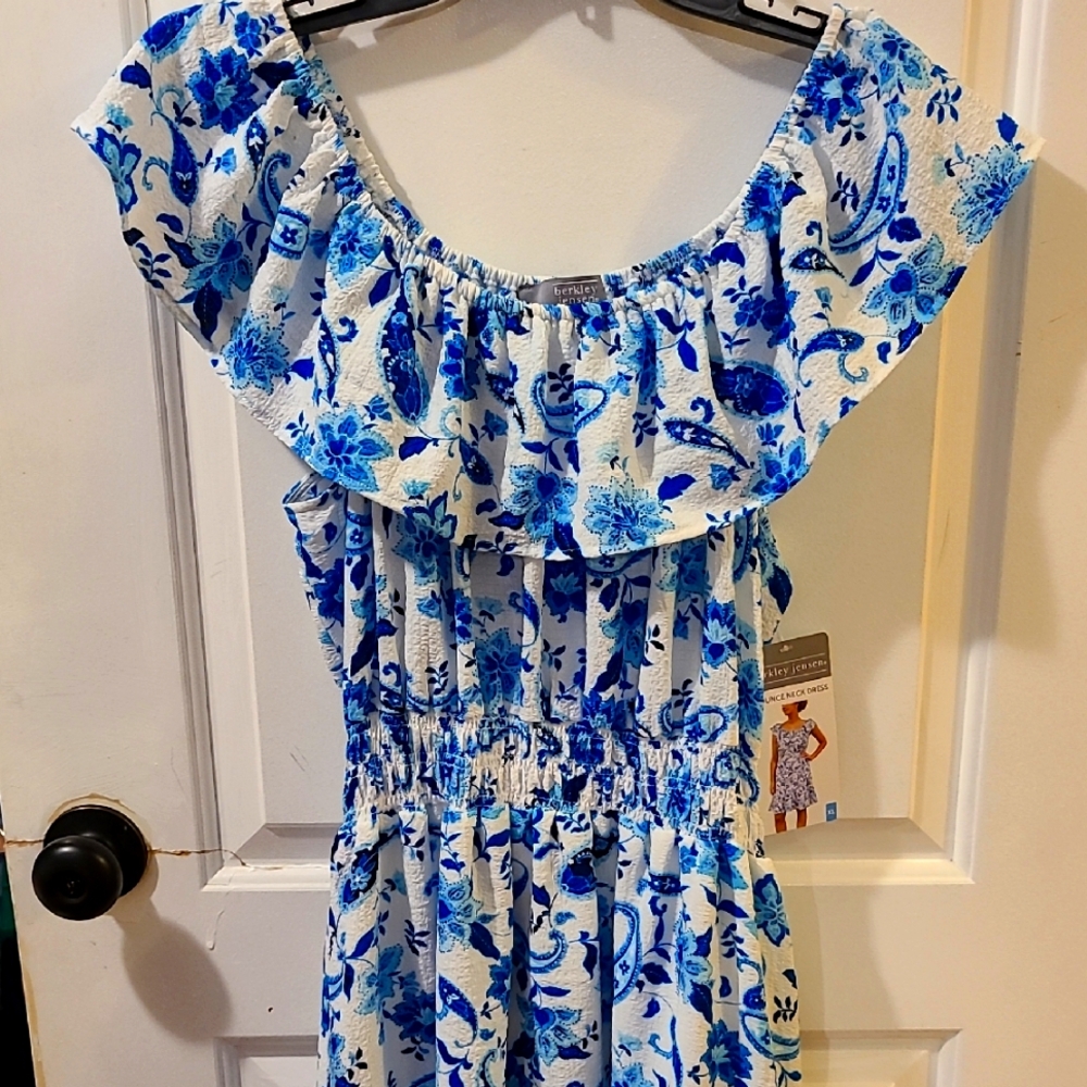 NWT Berkley Jensen Ruffle Flounce Neck Midi Dress